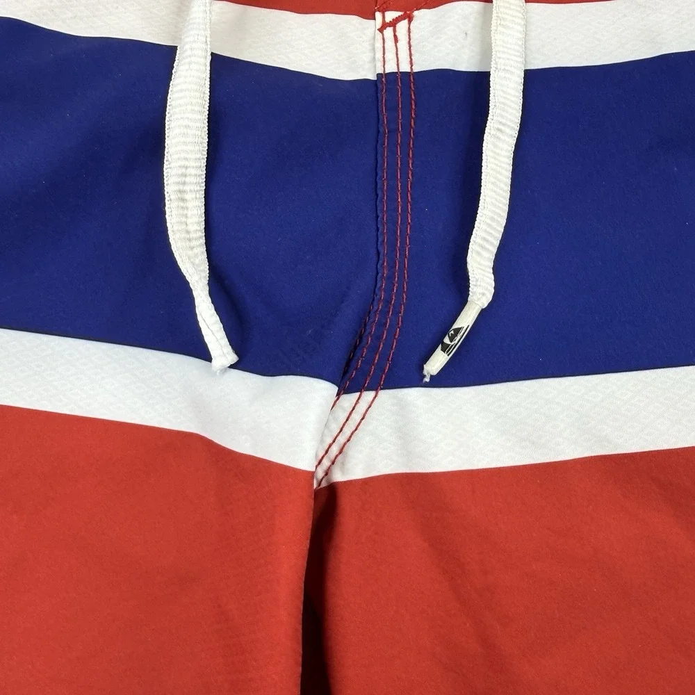Quiksilver NHL Montreal Canadians Swim Trunks Board Shorts Size 34 11